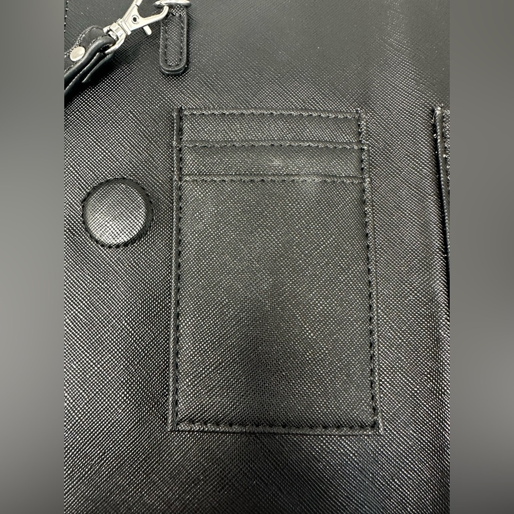 Guess folding wallet wristlet black patent vegan leather EUC - Picture 12 of 12